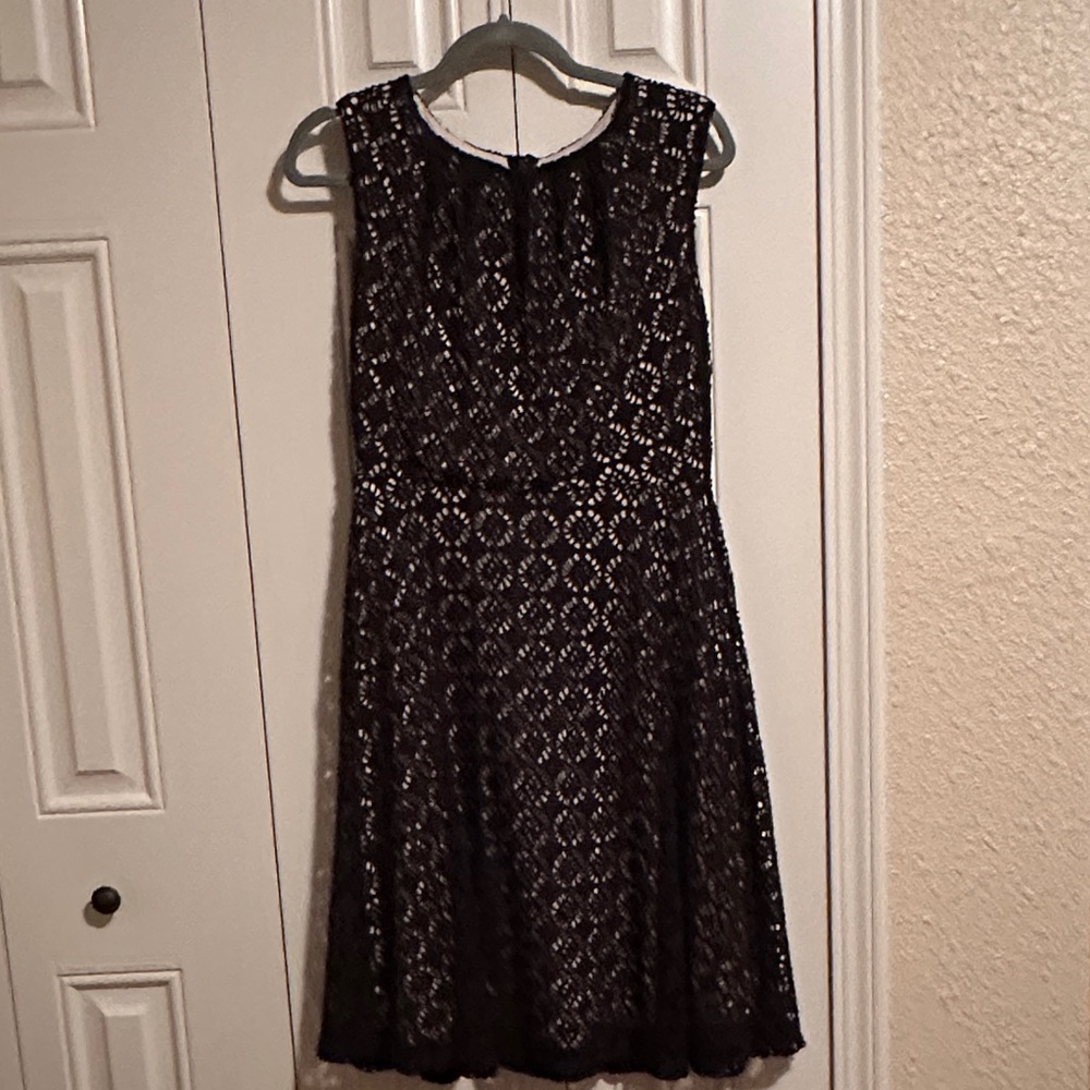 Elegant Black & Cream Lace Dress